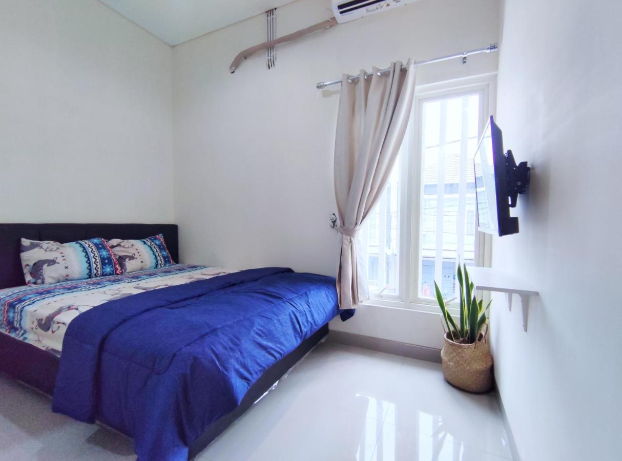 Surabaya Homey Near Juanda Airport Syariah Sedati エクステリア 写真