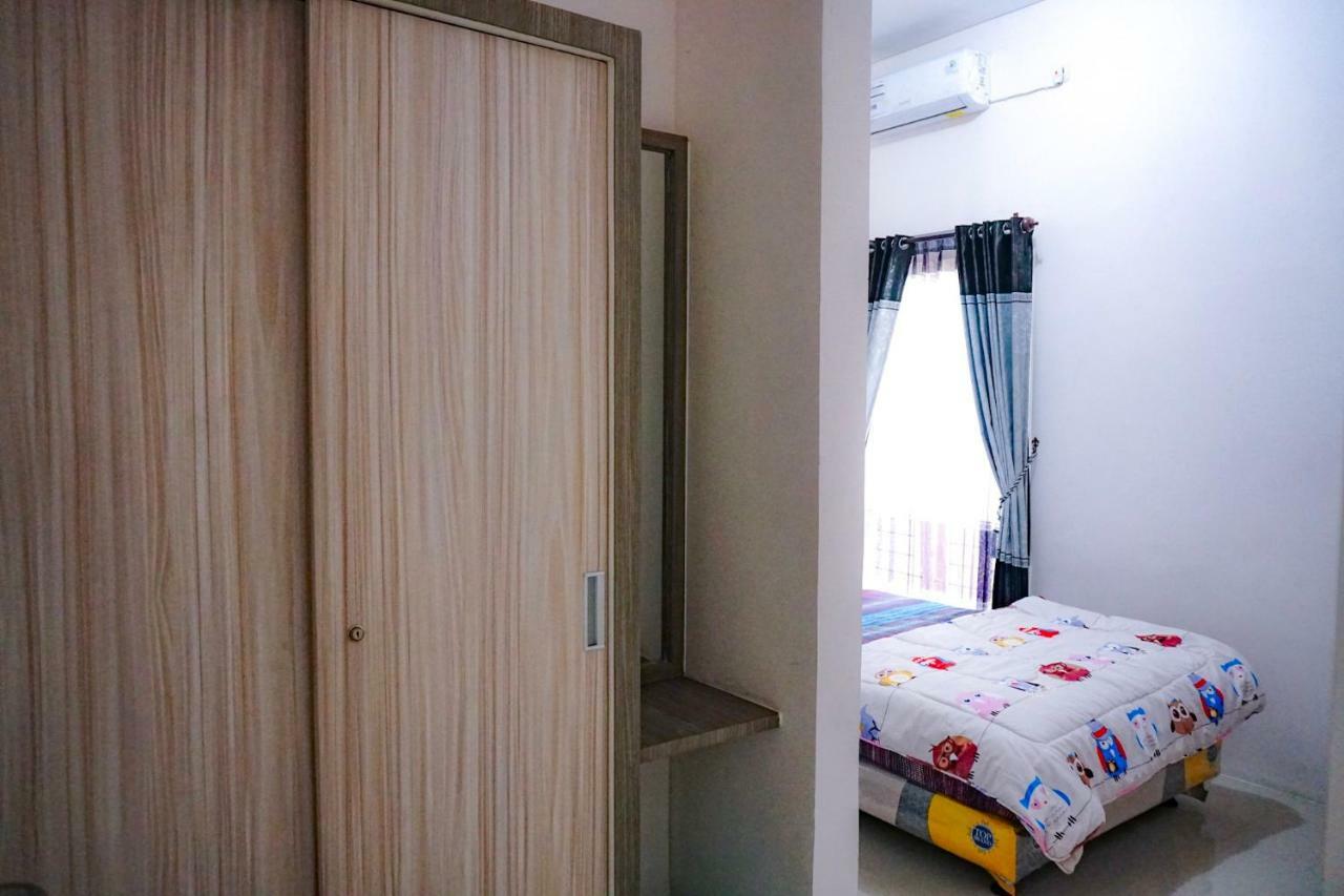Surabaya Homey Near Juanda Airport Syariah Sedati エクステリア 写真